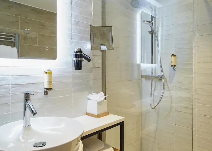 Mercure Avignon Gare TGV